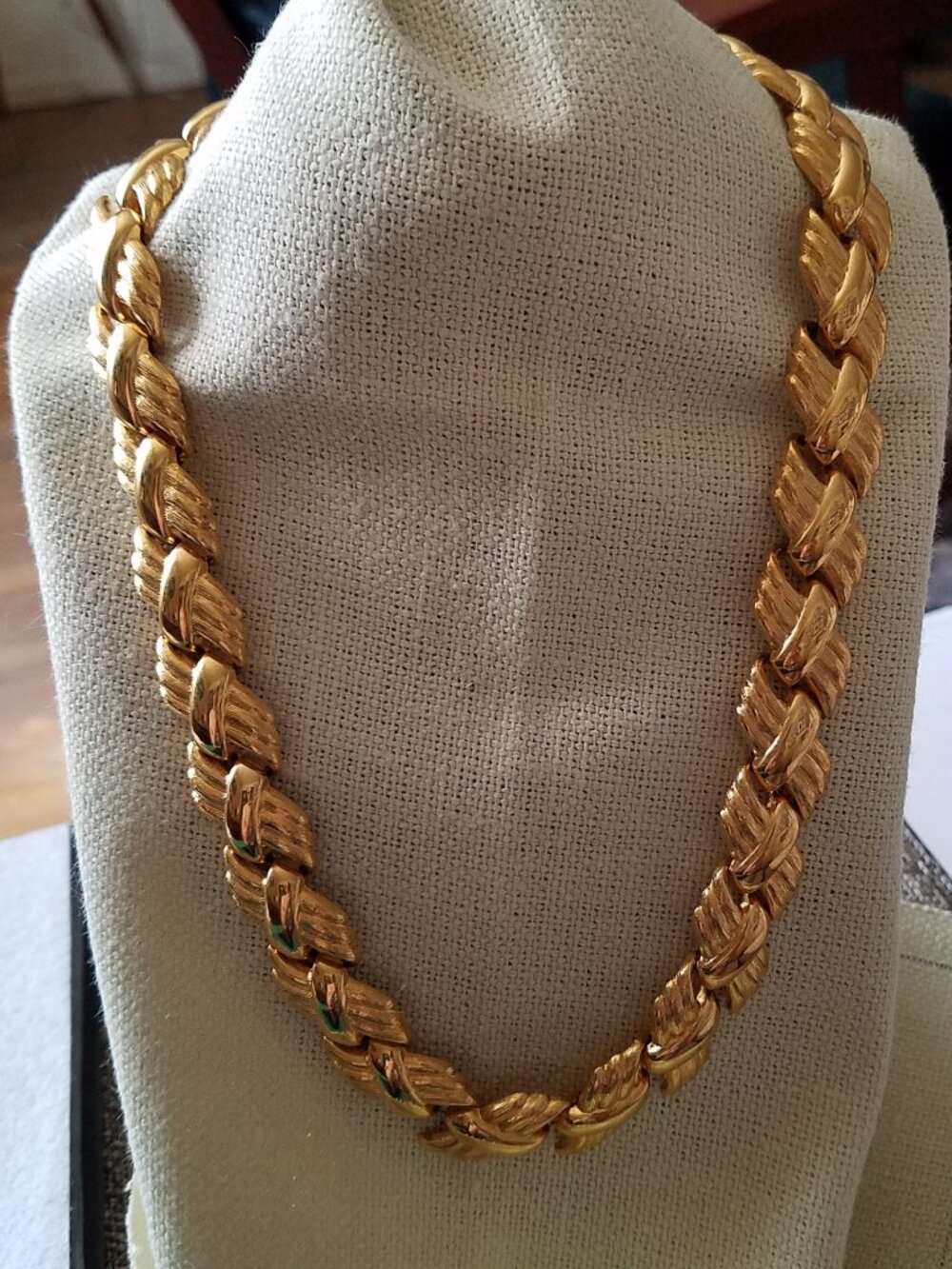 Vintage Napier Goldtone Statement Necklace 16"